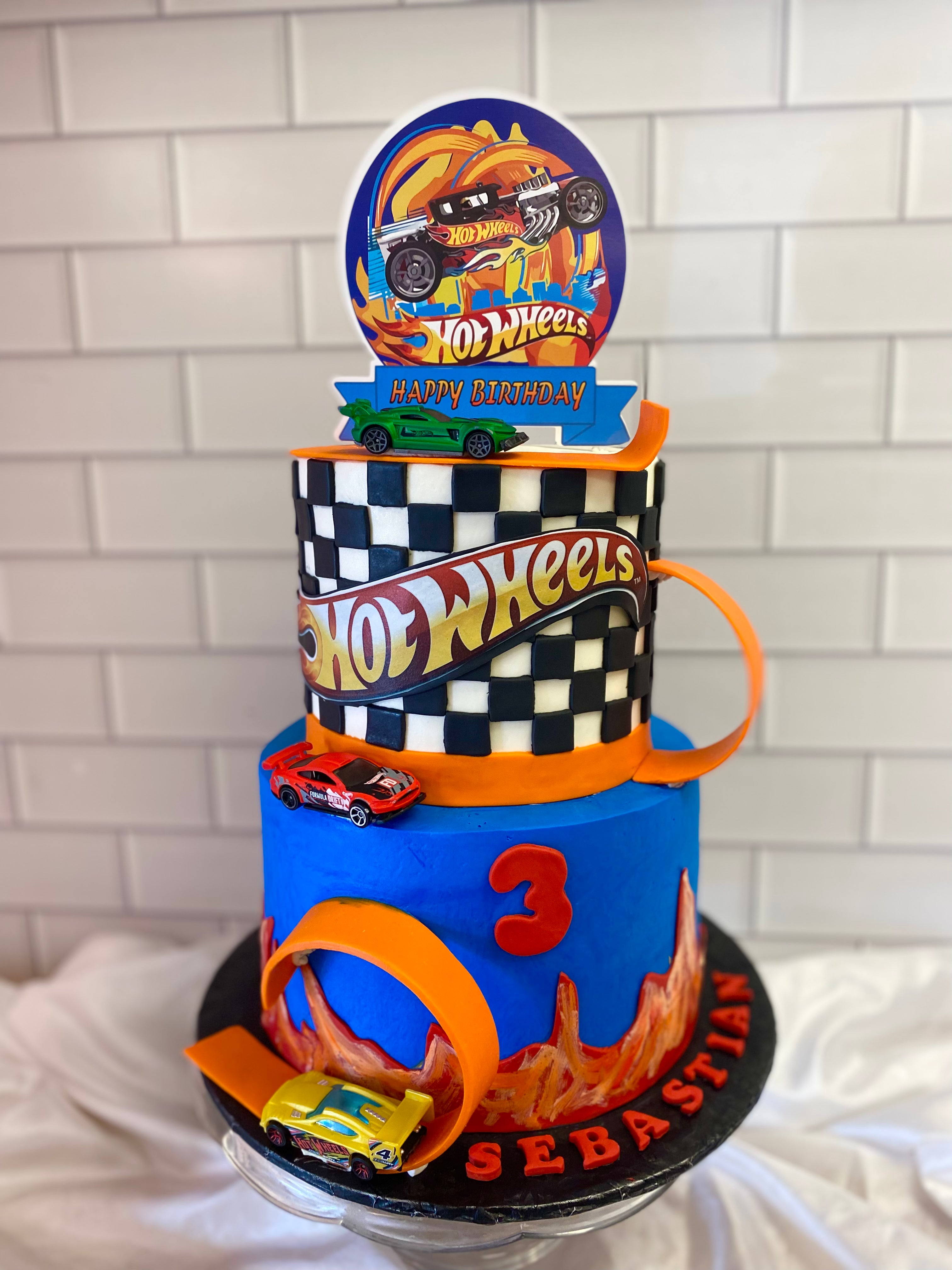 Hot Wheels Cake